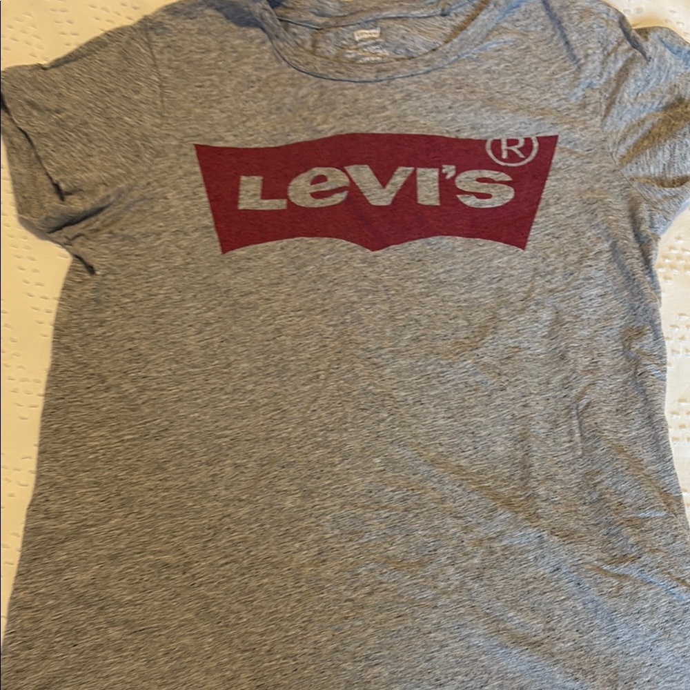 Levi's Gray T-Shirt with Red Logo